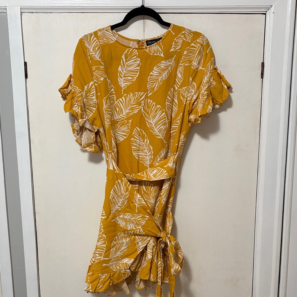 Linen blend ruffled mustard yellow Leaf Print Women's Dress